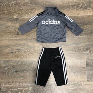 Baby Adidas grey tracksuit set 6 months